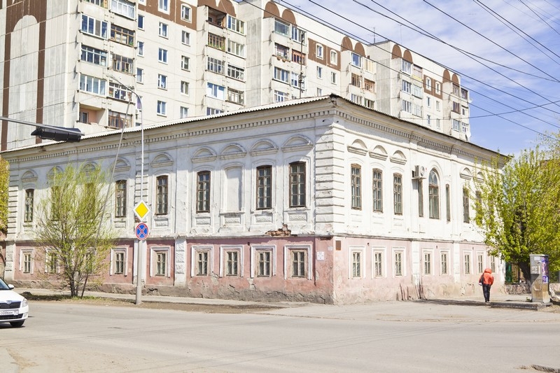 Троицкое мужское училище, ул.Куйбышева, 137
