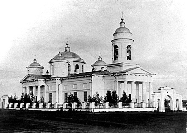 Фрагменты здания Богородице-Рождественского собора