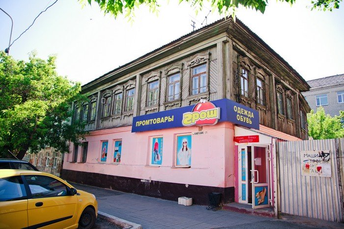 Жилой дом мещанина П.Г.Саламатова, ул.Советская, 118